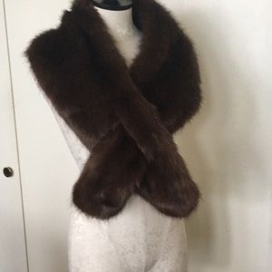 Zara brown faux fur detached collar. O/S